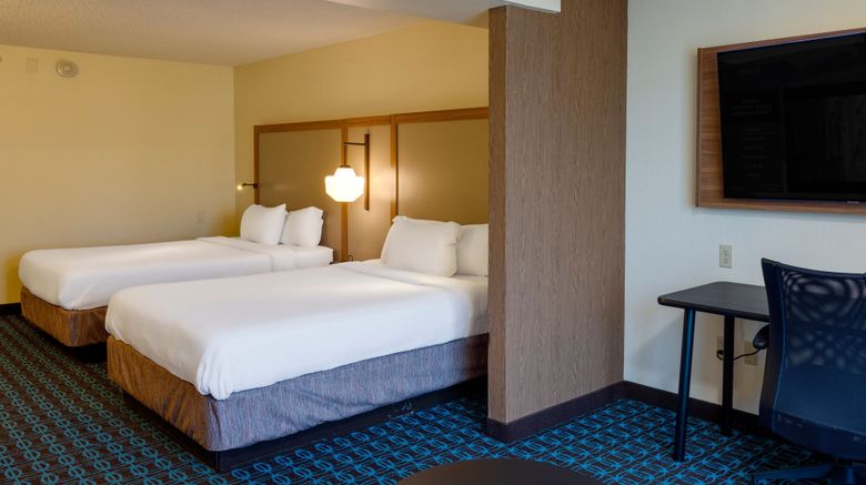 <b>Fairfield Inn & Suites Edmond Suite</b>. Images powered by <a href="https://www.leonardoworldwide.com/" title="Leonardo Worldwide" target="_blank">Leonardo</a>.
