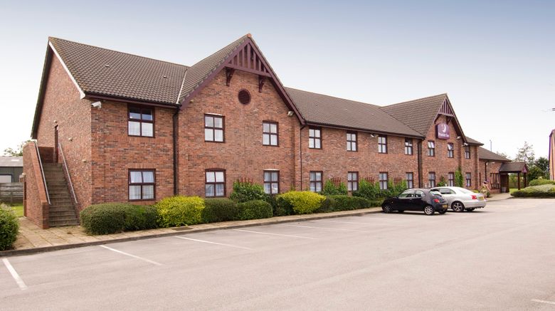 <b>Premier Inn St. Helens South Exterior</b>. Images powered by <a href="https://www.leonardoworldwide.com/" title="Leonardo Worldwide" target="_blank">Leonardo</a>.