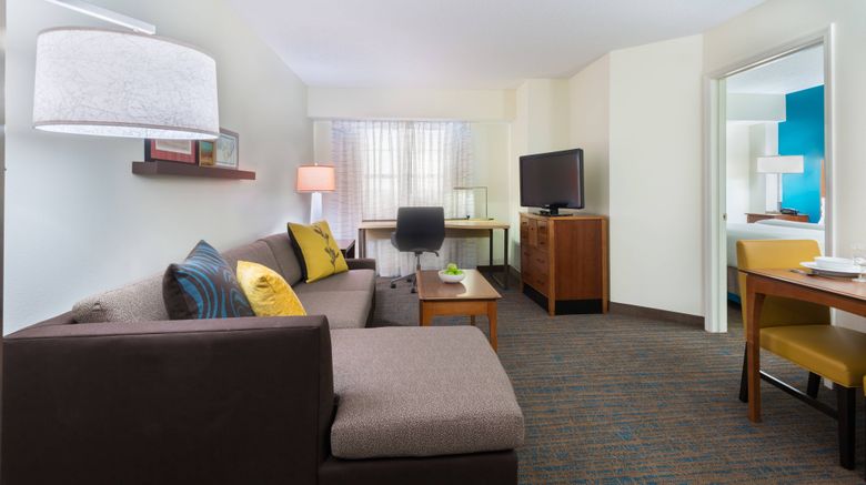 <b>Residence Inn St. Louis Downtown Room</b>. Images powered by <a href="https://www.leonardoworldwide.com/" title="Leonardo Worldwide" target="_blank">Leonardo</a>.