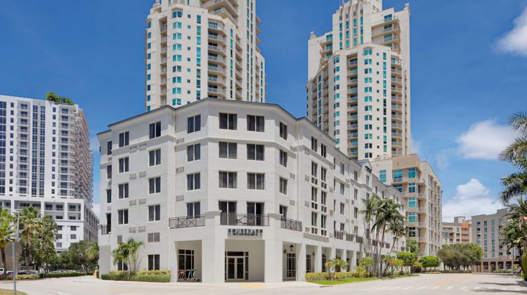 Courtyard Miami Dadeland Exterior
