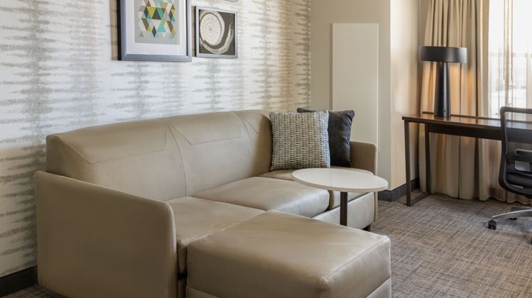 Residence Inn Kansas City at The Legends Suite
