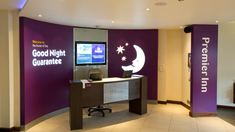 Premier Inn Stirling City Centre Lobby