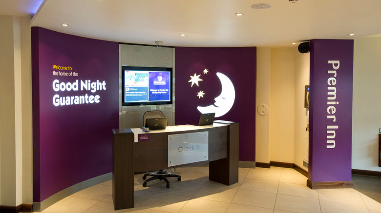 <b>Premier Inn Stirling City Centre Lobby</b>. Images powered by <a href="https://www.leonardoworldwide.com/" title="Leonardo Worldwide" target="_blank">Leonardo</a>.