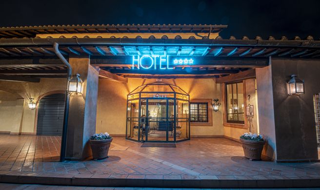 Hotel Boccaccio Exterior