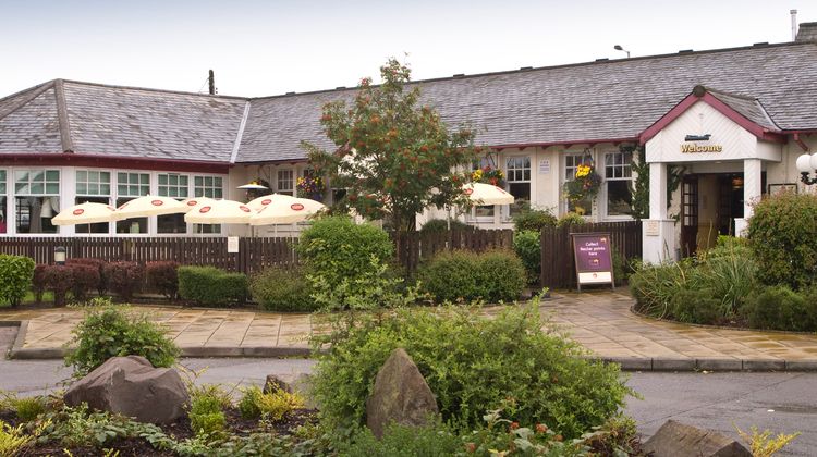 Premier Inn Stirling South Exterior