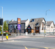Premier Inn Stockport South Exterior