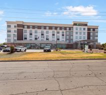 Holiday Inn Waco Northwest Exterior