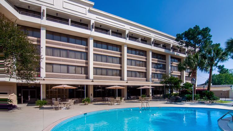 Crowne Plaza Executive Ctr Baton Rouge Pool
