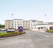 Premier Inn Stoke on Trent Exterior
