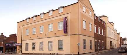 Premier Inn Stratford Upon Avon Exterior