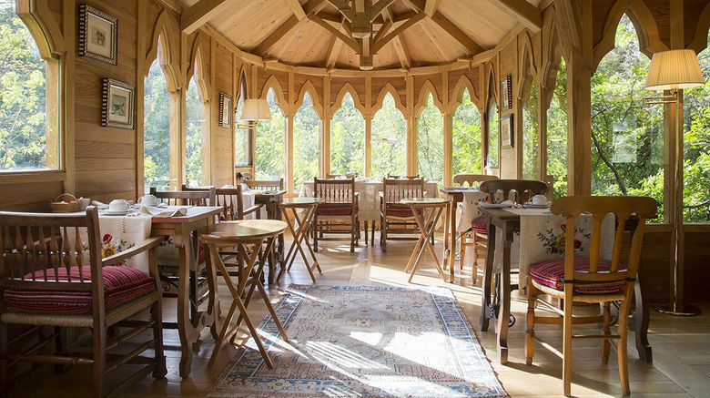 <b>Chateau de Riell Hotel Restaurant</b>. Images powered by <a href="https://www.leonardoworldwide.com/" title="Leonardo Worldwide" target="_blank">Leonardo</a>.