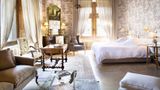 Chateau de Riell Hotel Suite