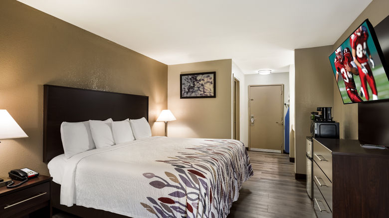 <b>Red Roof Inn Allentown South Room</b>. Images powered by <a href="https://www.leonardoworldwide.com/" title="Leonardo Worldwide" target="_blank">Leonardo</a>.