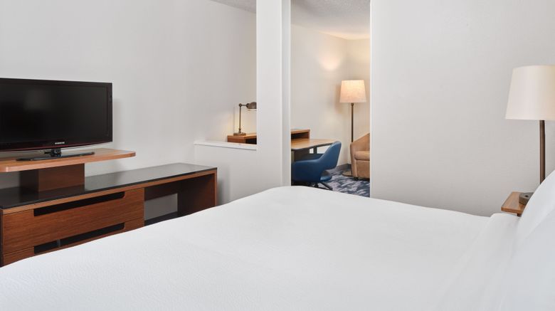 <b>Fairfield Inn by Marriott Jacksonville Suite</b>. Images powered by <a href="https://www.leonardoworldwide.com/" title="Leonardo Worldwide" target="_blank">Leonardo</a>.