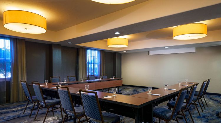 Fairfield Inn & Stes San Diego Old Town Meeting