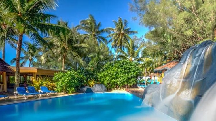 The Rarotongan Beach Resort & Lagoonarium Pool