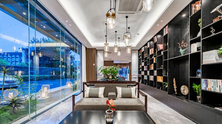 <b>Rezen Dong Hotel Hangzhou Lobby</b>. Images powered by <a href="https://www.leonardoworldwide.com/" title="Leonardo Worldwide" target="_blank">Leonardo</a>.