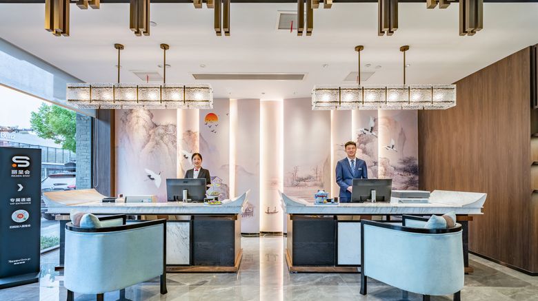 <b>Rezen Dong Hotel Hangzhou Lobby</b>. Images powered by <a href="https://www.leonardoworldwide.com/" title="Leonardo Worldwide" target="_blank">Leonardo</a>.