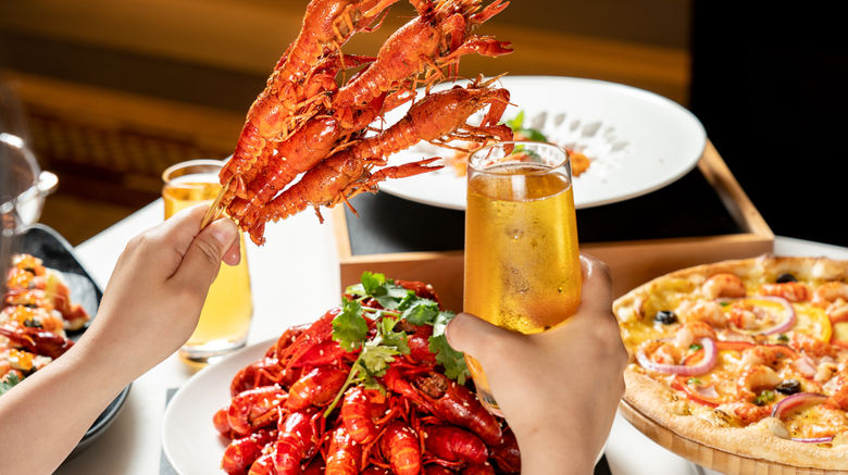 <b>Hotel Indigo Overseas Chinese Town Restaurant</b>. Images powered by <a href="https://www.leonardoworldwide.com/" title="Leonardo Worldwide" target="_blank">Leonardo</a>.