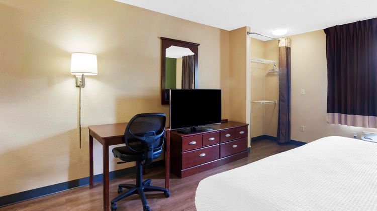 Home 1 Suites Extended Stay Room