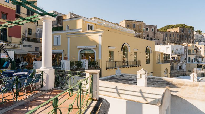 Palazzo M Capri Exterior. Images powered by <a href="https://www.leonardoworldwide.com" target="_blank" rel="noopener">Leonardo</a>.