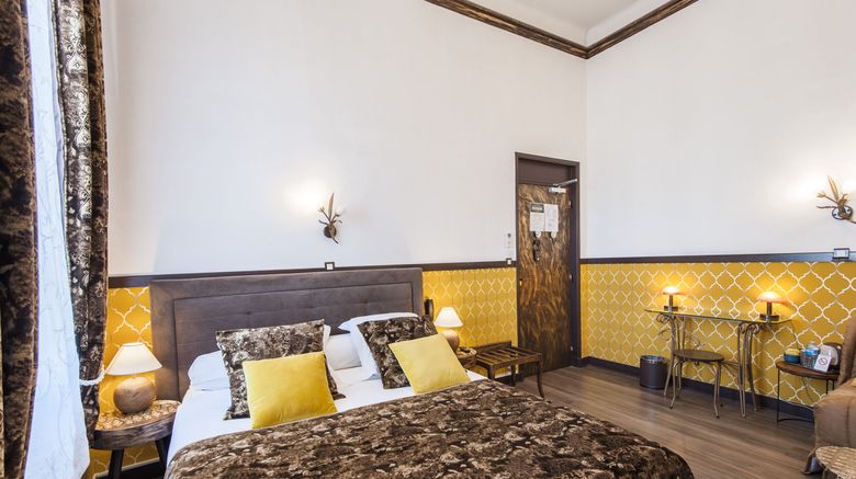 <b>Hotel de Provence Room</b>. Images powered by <a href="https://www.leonardoworldwide.com/" title="Leonardo Worldwide" target="_blank">Leonardo</a>.