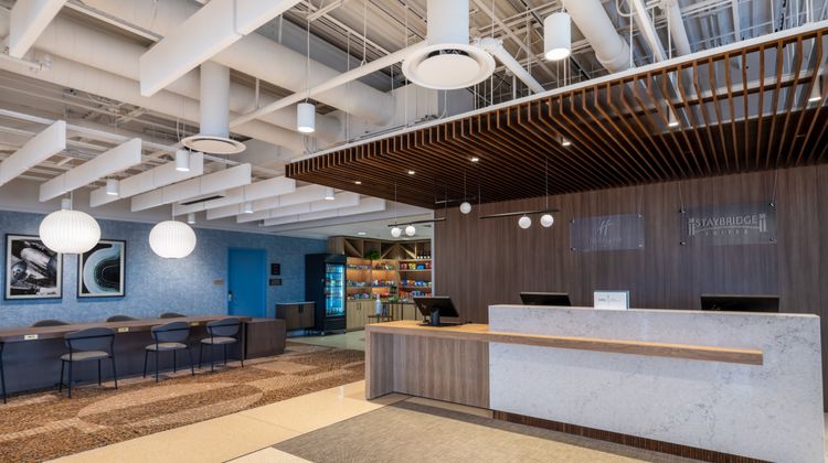 Staybridge Suites Chicago O'Hare Airport Exterior