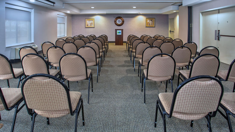 <b>Holiday Inn Express Hotel & Suites Meeting</b>. Images powered by <a href="https://www.leonardoworldwide.com/" title="Leonardo Worldwide" target="_blank">Leonardo</a>.