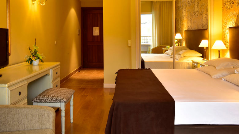 <b>Pestana Village Hotel Room</b>. Images powered by <a href="https://www.leonardoworldwide.com/" title="Leonardo Worldwide" target="_blank">Leonardo</a>.