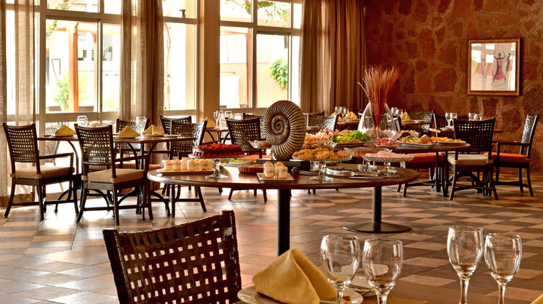 <b>Pestana Tropico Restaurant</b>. Images powered by <a href="https://www.leonardoworldwide.com/" title="Leonardo Worldwide" target="_blank">Leonardo</a>.