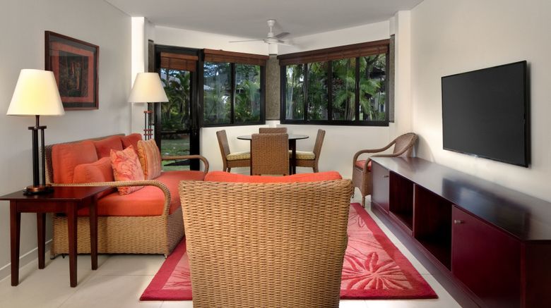 <b>Sheraton Denarau Villas Room</b>. Images powered by <a href="https://www.leonardoworldwide.com/" title="Leonardo Worldwide" target="_blank">Leonardo</a>.