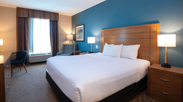 <b>Sandman Hotel Squamish Room</b>. Images powered by <a href="https://www.leonardoworldwide.com/" title="Leonardo Worldwide" target="_blank">Leonardo</a>.