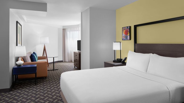 <b>Residence Inn White Plains Westchester Suite</b>. Images powered by <a href="https://www.leonardoworldwide.com/" title="Leonardo Worldwide" target="_blank">Leonardo</a>.