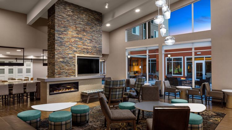 Residence Inn Portland Vancouver Lobby