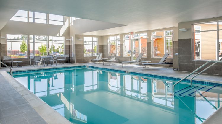 Residence Inn Portland Vancouver Pool