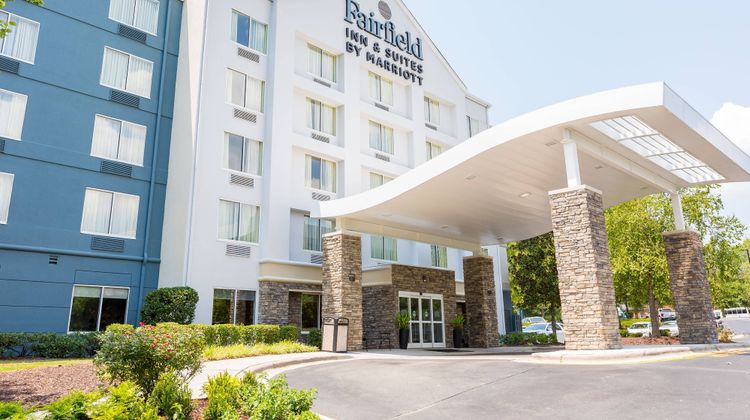 Fairfield Inn/Suites Raleigh-Durham Arpt Exterior