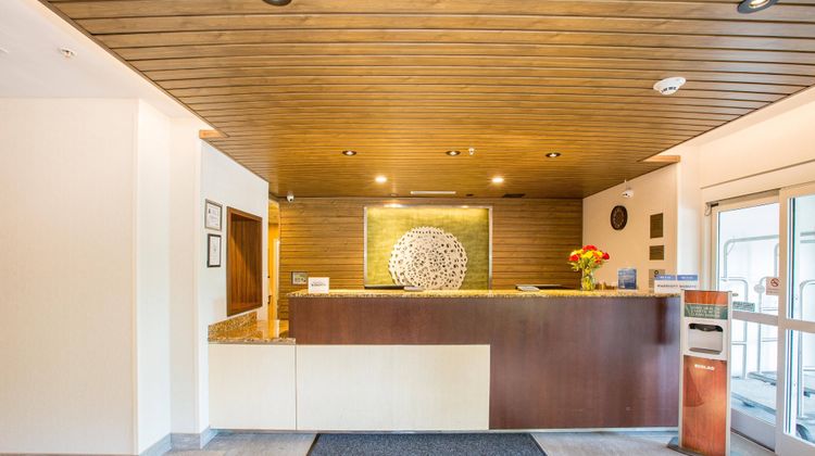 Fairfield Inn/Suites Raleigh-Durham Arpt Lobby