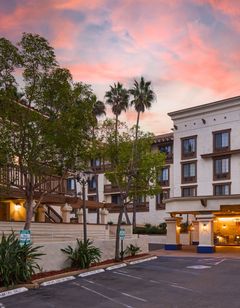 Courtyard by Marriott San Diego Old Town