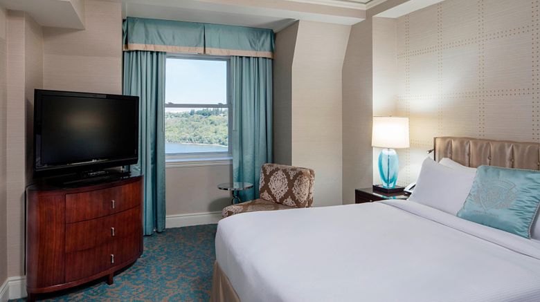 <b>Delta Hotels by Marriott Bessborough Suite</b>. Images powered by <a href="https://www.leonardoworldwide.com/" title="Leonardo Worldwide" target="_blank">Leonardo</a>.