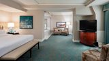 Delta Hotels by Marriott Bessborough Pool
