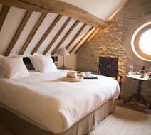 Hostellerie de Levernois Room