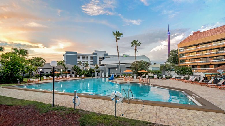<b>Holiday Inn Orlando International Drive- Pool</b>. Images powered by <a href="https://www.leonardoworldwide.com/" title="Leonardo Worldwide" target="_blank">Leonardo</a>.