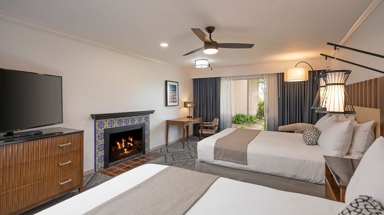 <b>Half Moon Bay Lodge Room</b>. Images powered by <a href="https://www.leonardoworldwide.com/" title="Leonardo Worldwide" target="_blank">Leonardo</a>.