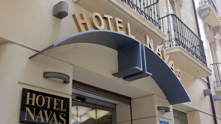 Hotel Porcel Navas Exterior