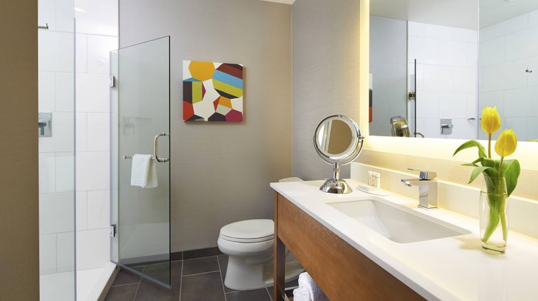 <b>Courtyard Sunnyvale Silicon Valley Room</b>. Images powered by <a href="https://www.leonardoworldwide.com/" title="Leonardo Worldwide" target="_blank">Leonardo</a>.