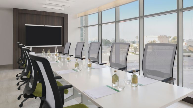 <b>Element West Bay Doha Meeting</b>. Images powered by <a href="https://www.leonardoworldwide.com/" title="Leonardo Worldwide" target="_blank">Leonardo</a>.