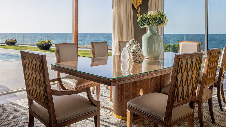 <b>Four Seasons Hotel Alexandria Restaurant</b>. Images powered by <a href="https://www.leonardoworldwide.com/" title="Leonardo Worldwide" target="_blank">Leonardo</a>.