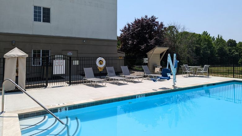 <b>Candlewood Suites Bel Air Pool</b>. Images powered by <a href="https://www.leonardoworldwide.com/" title="Leonardo Worldwide" target="_blank">Leonardo</a>.
