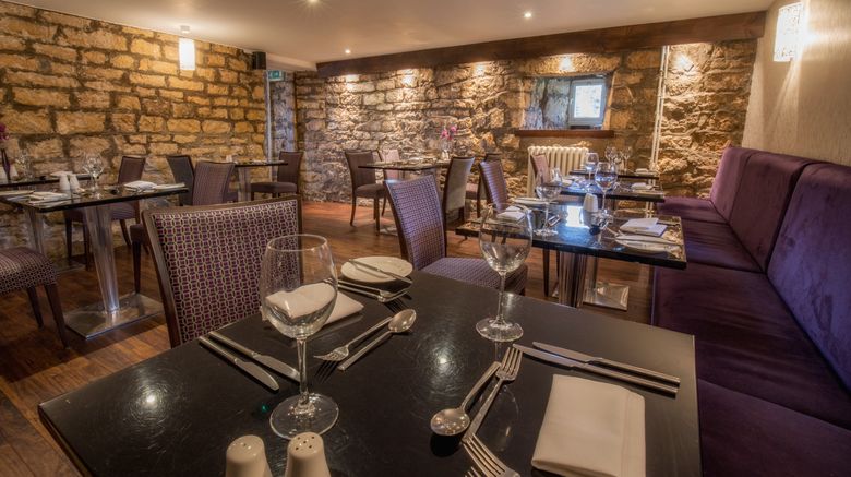 <b>Hazlewood Castle Restaurant</b>. Images powered by <a href="https://www.leonardoworldwide.com/" title="Leonardo Worldwide" target="_blank">Leonardo</a>.