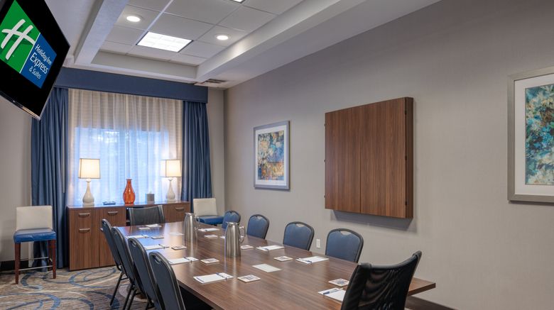 <b>Holiday Inn Express & Stes Edwardsville Meeting</b>. Images powered by <a href="https://leonardo.com/" title="Leonardo Worldwide" target="_blank">Leonardo</a>.